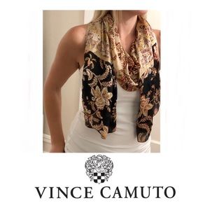 LIKE-NEW✨Vince Camuto 100% Silk Scarf